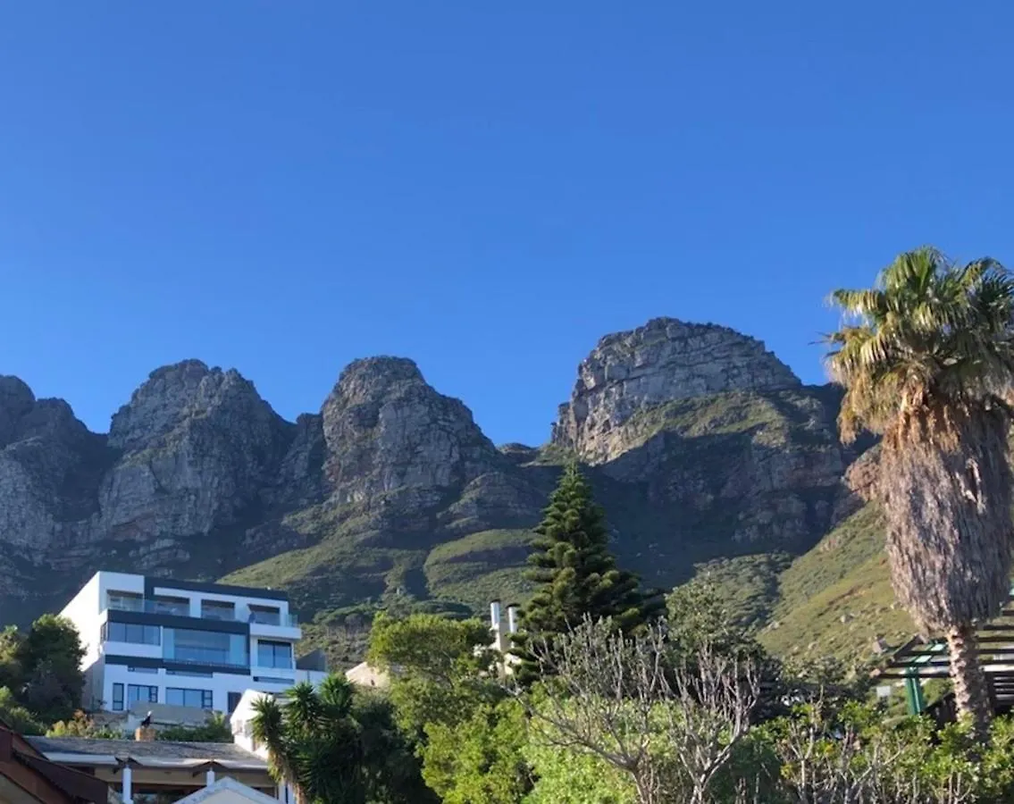 Camps Bay Blue Self-Catering Studios Cape Town