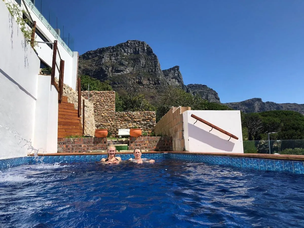 Camps Bay Blue Self-Catering Studios Cape Town Apartment
