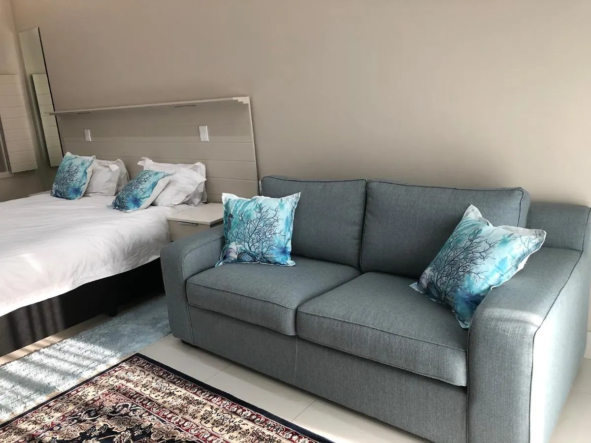 Camps Bay Blue Self-Catering Studios Cape Town