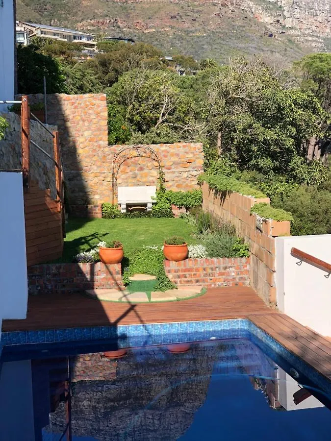 Camps Bay Blue Self-Catering Studios Cape Town Apartment