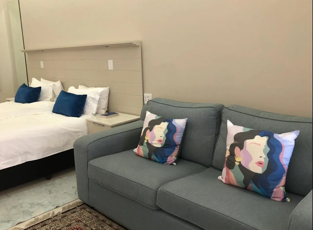 Camps Bay Blue Self-Catering Studios Cape Town