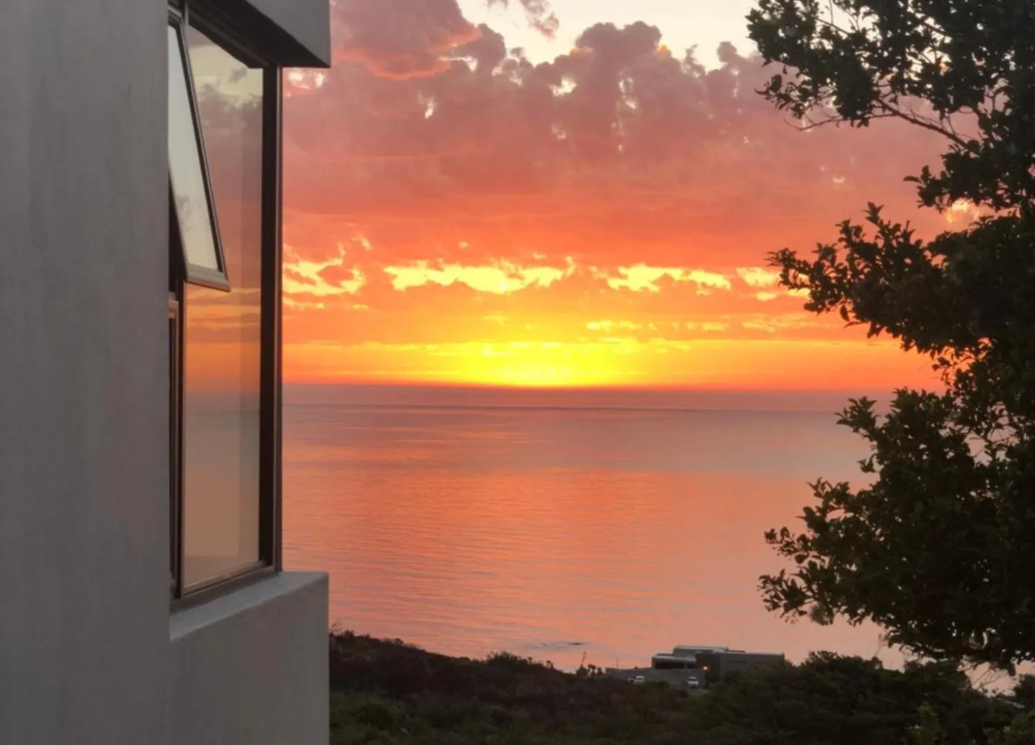 Apartment Camps Bay Blue Self-Catering Studios Cape Town