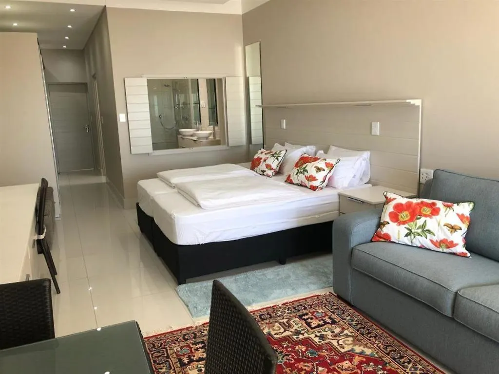 Camps Bay Blue Self-Catering Studios Cape Town